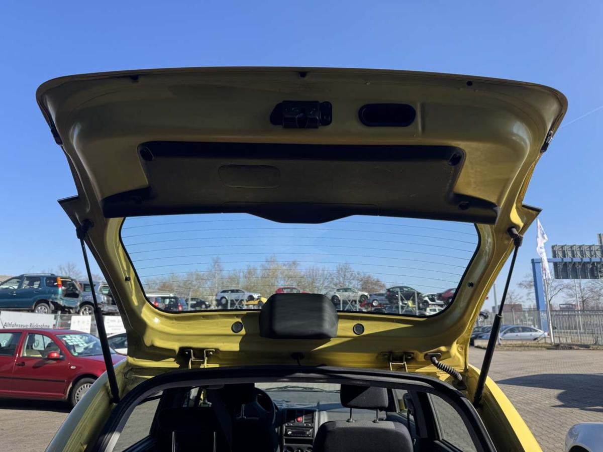 Hyundai Getz Cross original Heckklappe mit Heckscheibe 3W Willow Green Bj.2008